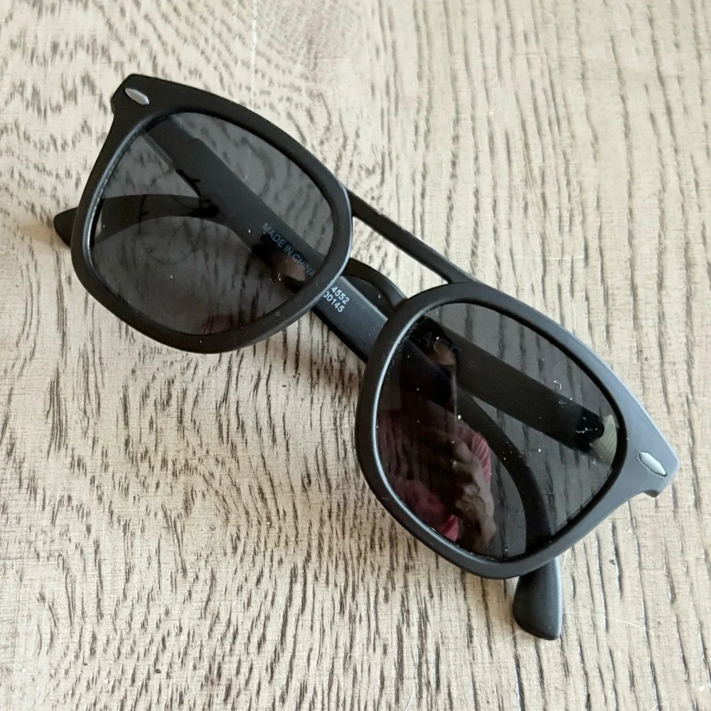 🍒4/$15 Boys Black Sunglasses